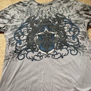 Men’s Affliction t-shirt Size Large
